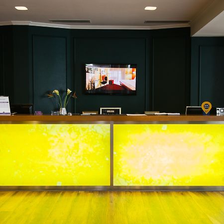 Diplomat Hotel & Spa Tirana Bagian luar foto