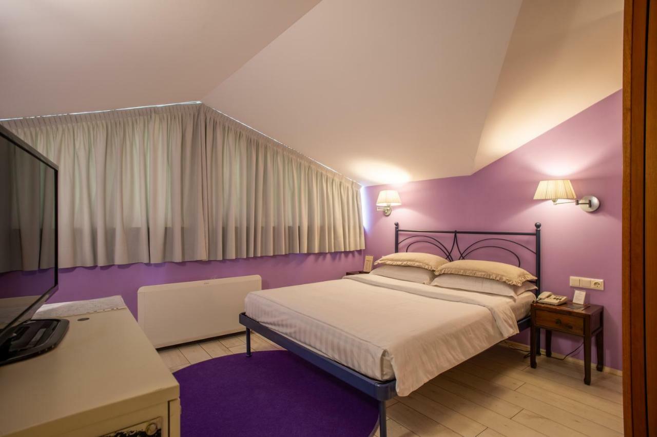 Diplomat Hotel & Spa Tirana Bagian luar foto